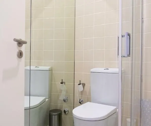 Alda's Vintage With Free Parking شقة *