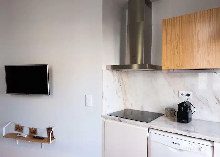 Alda's Vintage With Free Parking Lägenhet *