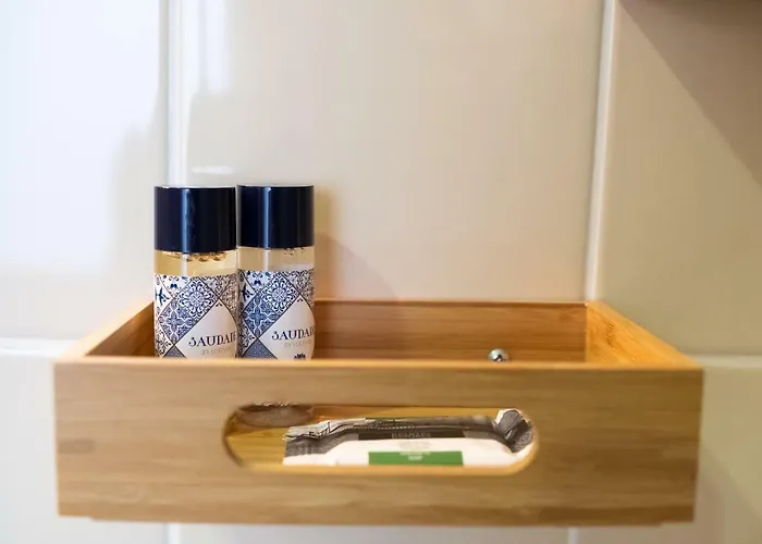 Alda's Vintage With Free Parking Oporto